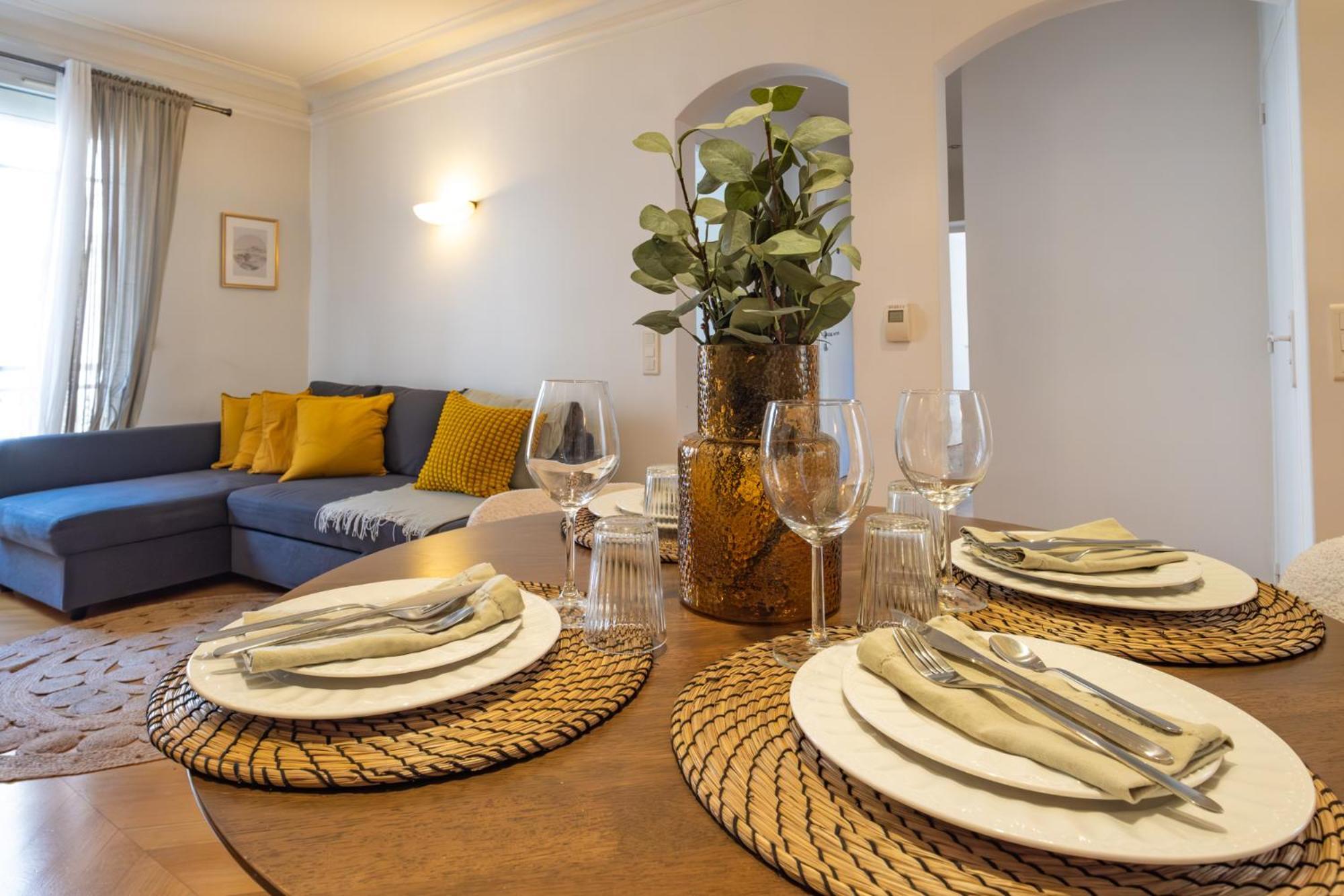 Spacious Apartment For 6 People Paris Exterior photo